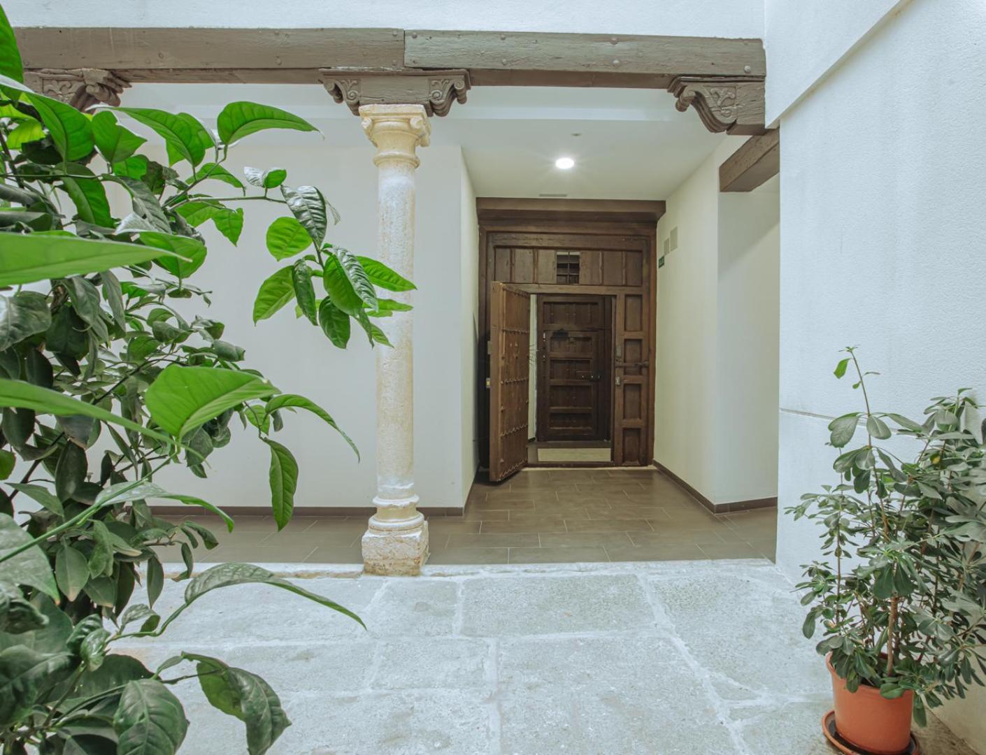 Apartamentos Turisticos Pilaria Jaén Exterior foto