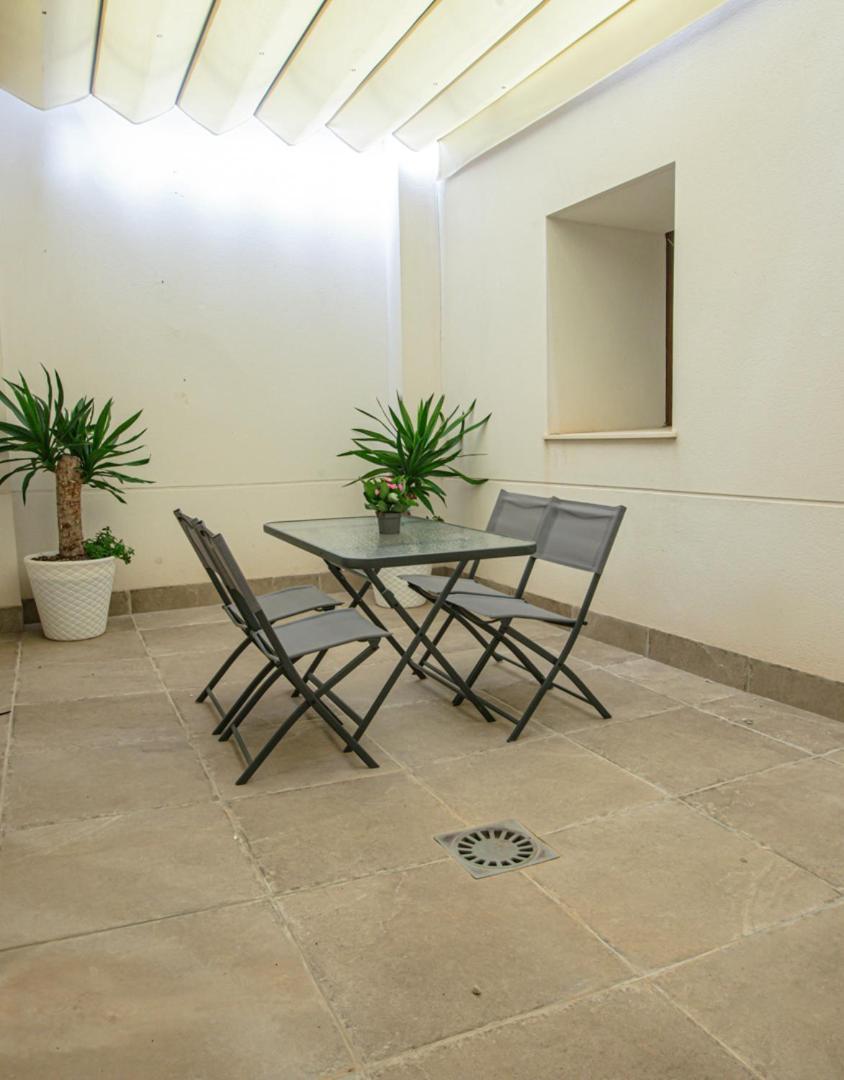 Apartamentos Turisticos Pilaria Jaén Exterior foto